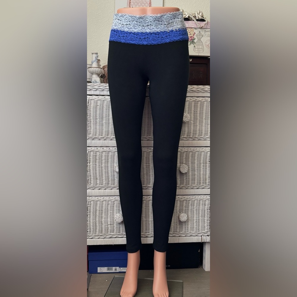 Victoria’s Secret Pink Y2K Legging Blue Lace Waistband Rhinestone Black Sz S NWT